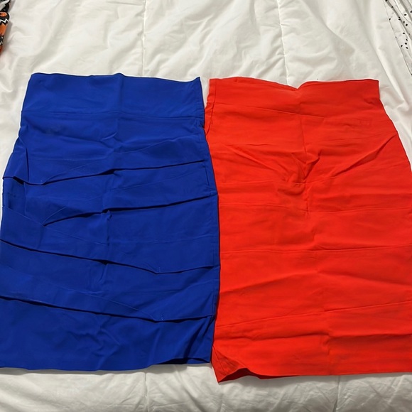 Suzy Shier - set of 2 pencil skirts - Picture 1 of 6